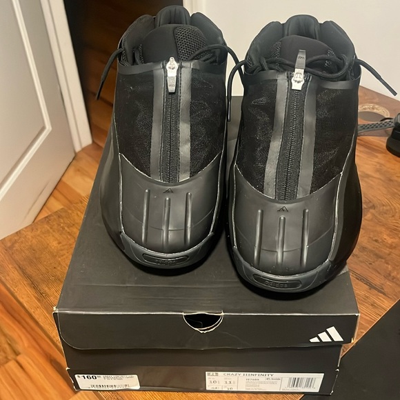 Crazy IIInfinity “Triple Black” - Picture 1 of 4